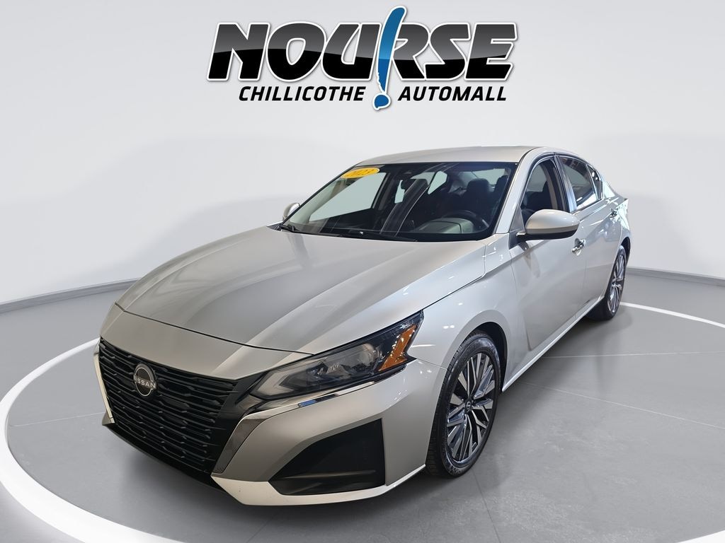 Used 2023 Nissan Altima 2.5 SV Sedan