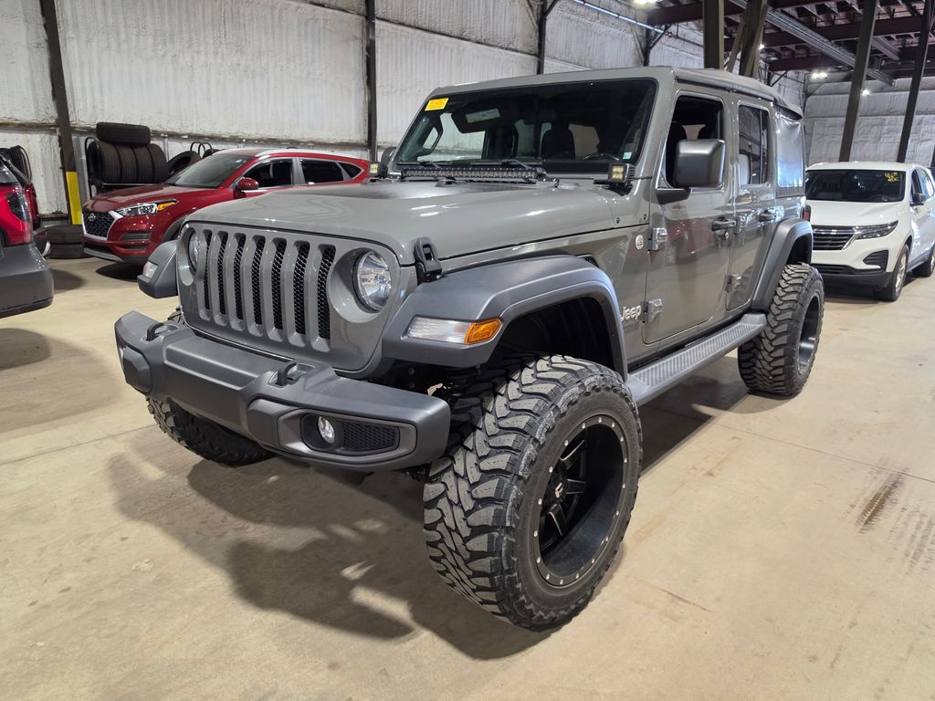 2019 Jeep Wrangler Sport S's photo