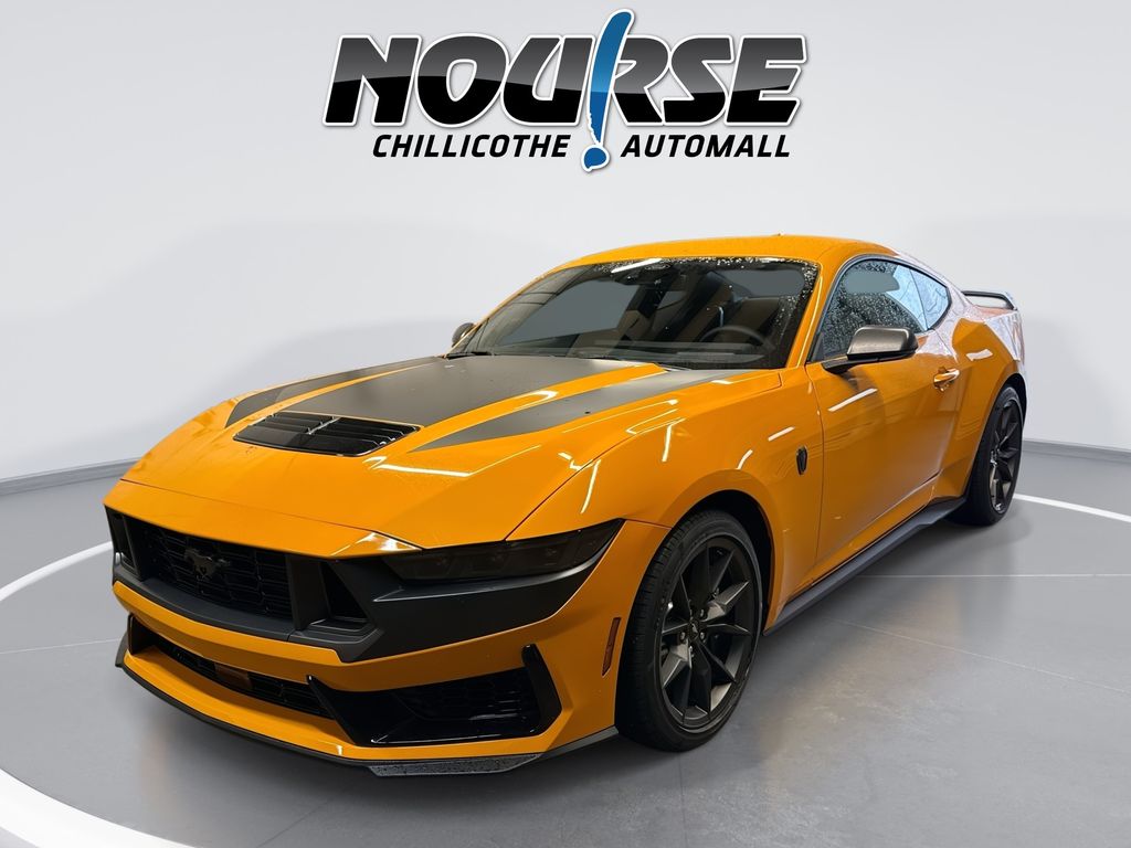 2026 Ford Mustang Dark Horse's photo