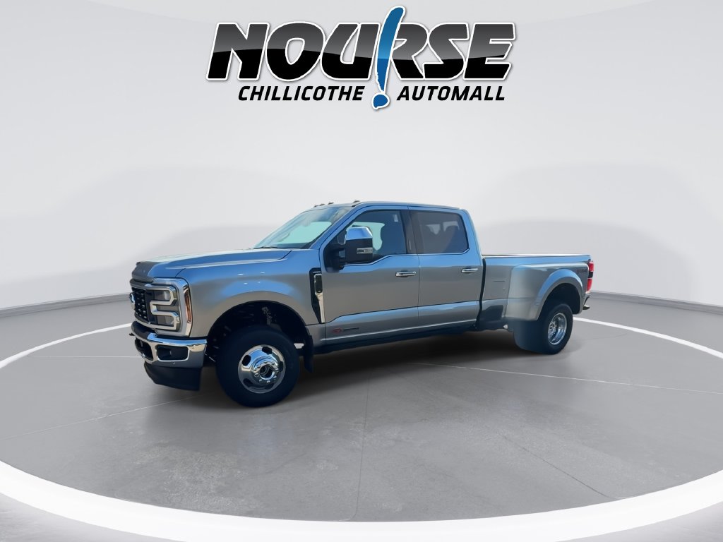New 2027 Ford F-350 Lariat Truck Crew Cab