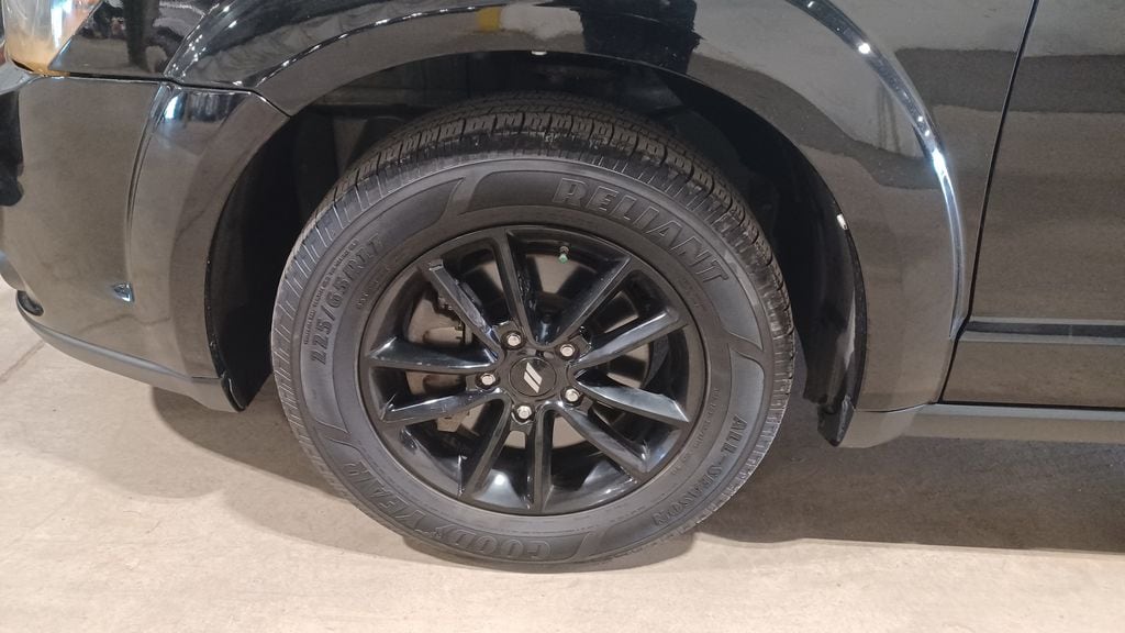 Used 2019 Dodge Journey SE SUV