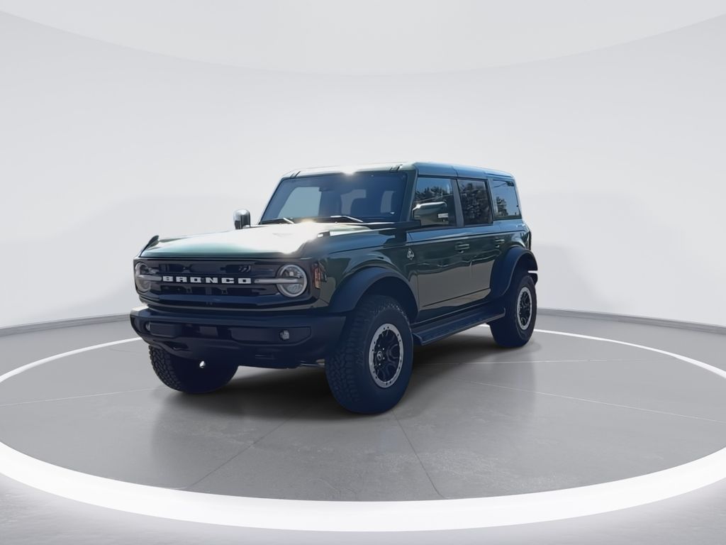 2025 Ford Bronco Outer Banks photo 4
