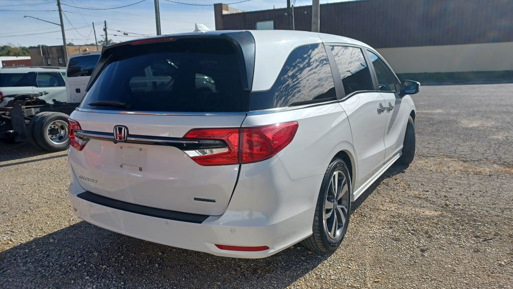 Used 2022 Honda Odyssey Touring Minivan/Van