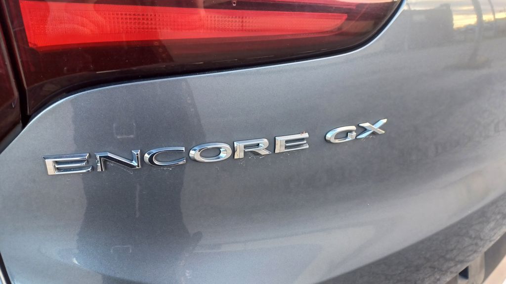 2021 Buick Encore GX Preferred photo 3