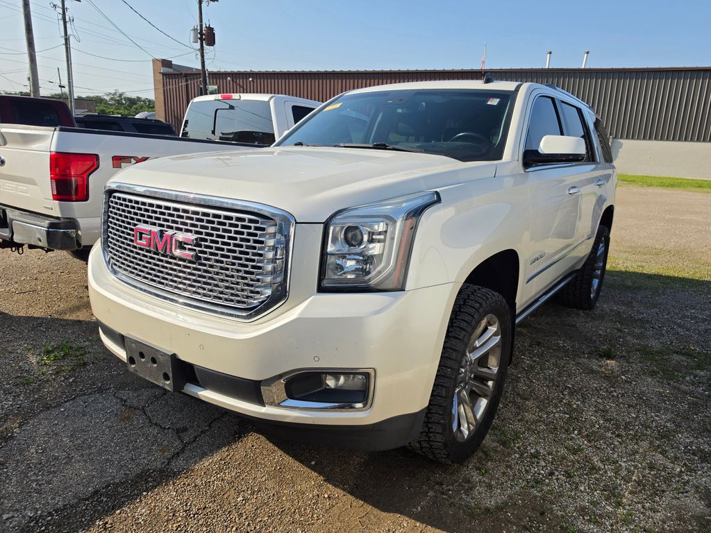 2015 GMC Yukon 4WD Denali's photo