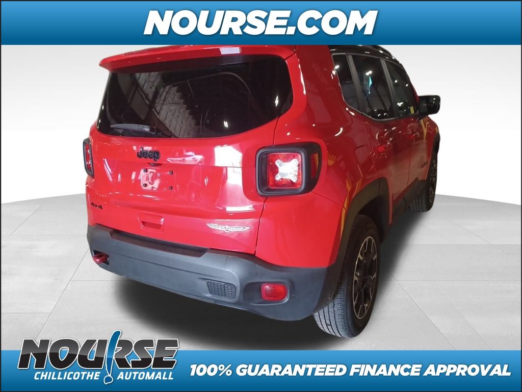 2023 Jeep Renegade Trailhawk photo 2