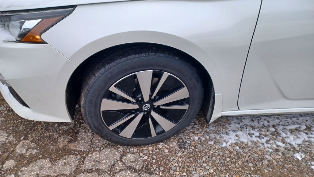 Used 2022 Nissan Altima 2.5 SL Sedan