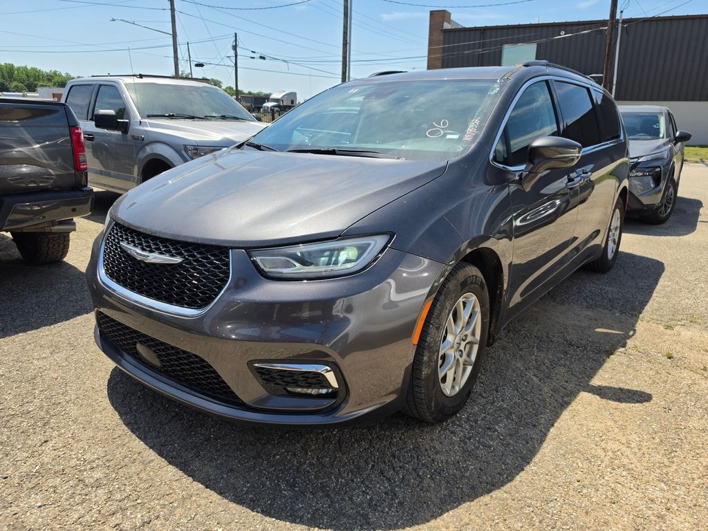 Used 2022 Chrysler Pacifica Touring L Minivan/Van