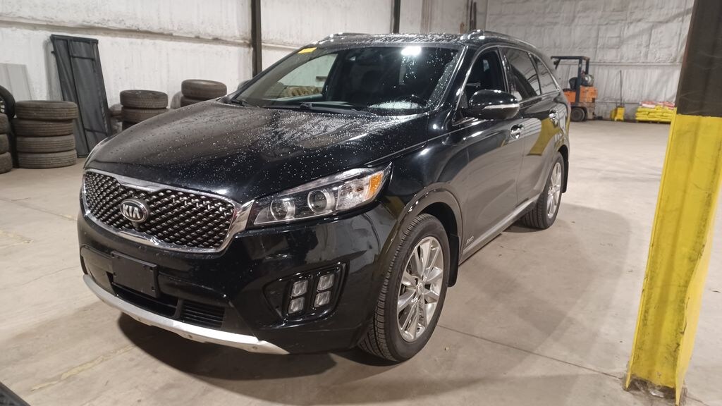 Used 2017 Kia Sorento SX Limited SUV