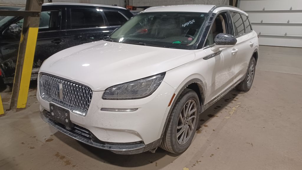 2021 Lincoln Corsair Base's photo