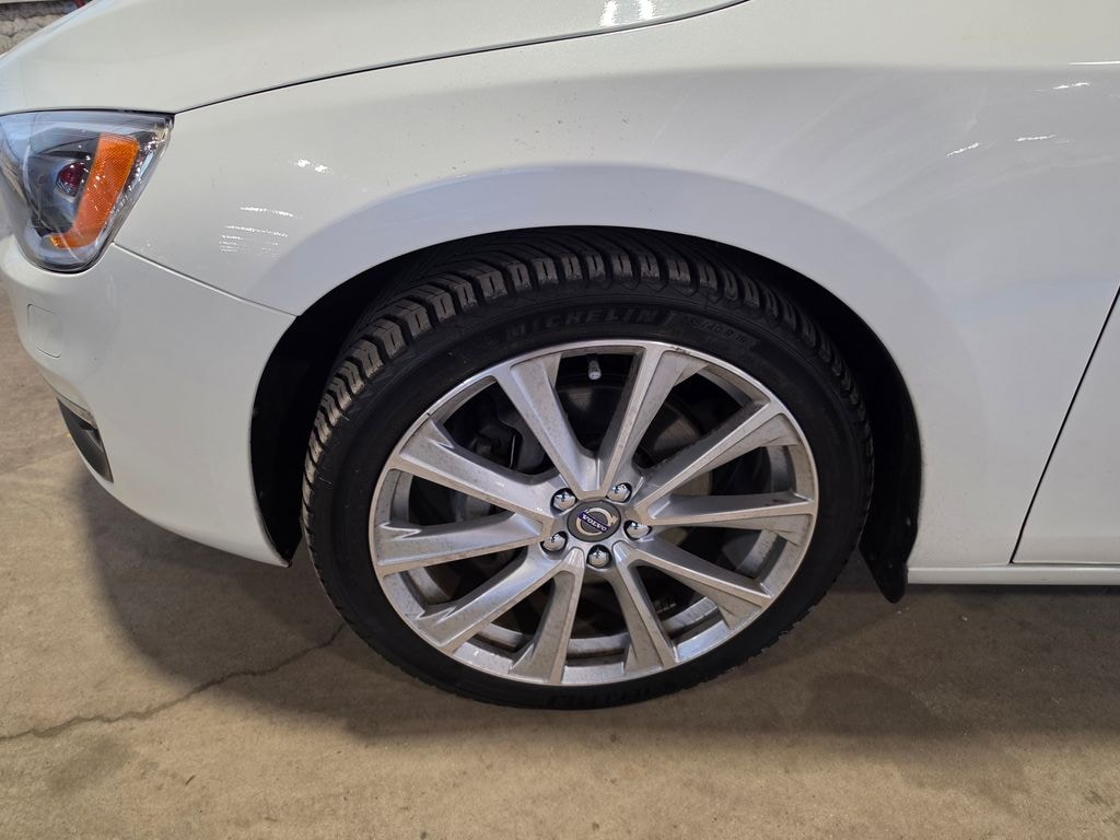 Used 2018 Volvo S60 Inscription T5 Platinum Sedan