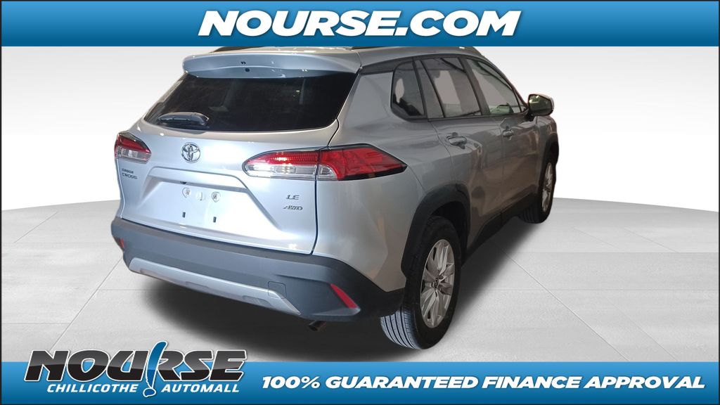 Used 2022 Toyota Corolla Cross LE with VIN 7MUCAABG6NV029684 for sale in Northfield, Minnesota
