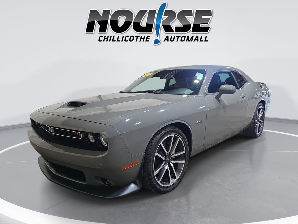 2023 Dodge Challenger R/T's photo