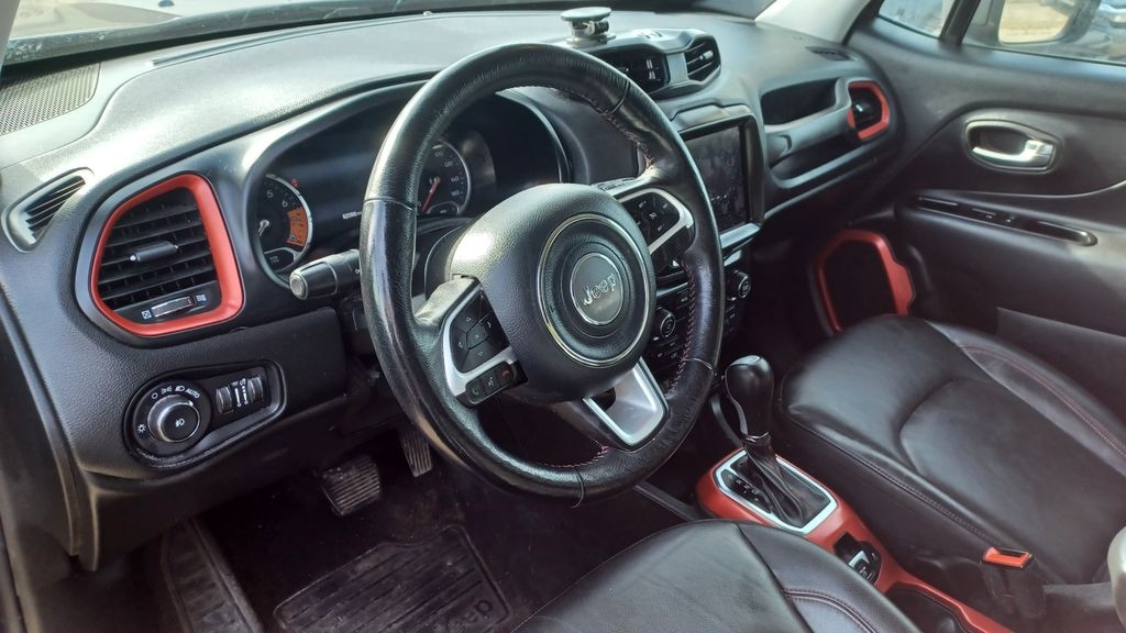 Used 2021 Jeep Renegade Trailhawk SUV