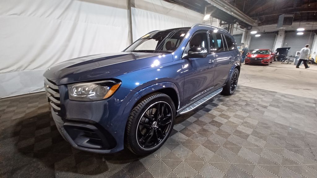 2024 Mercedes-Benz GLS