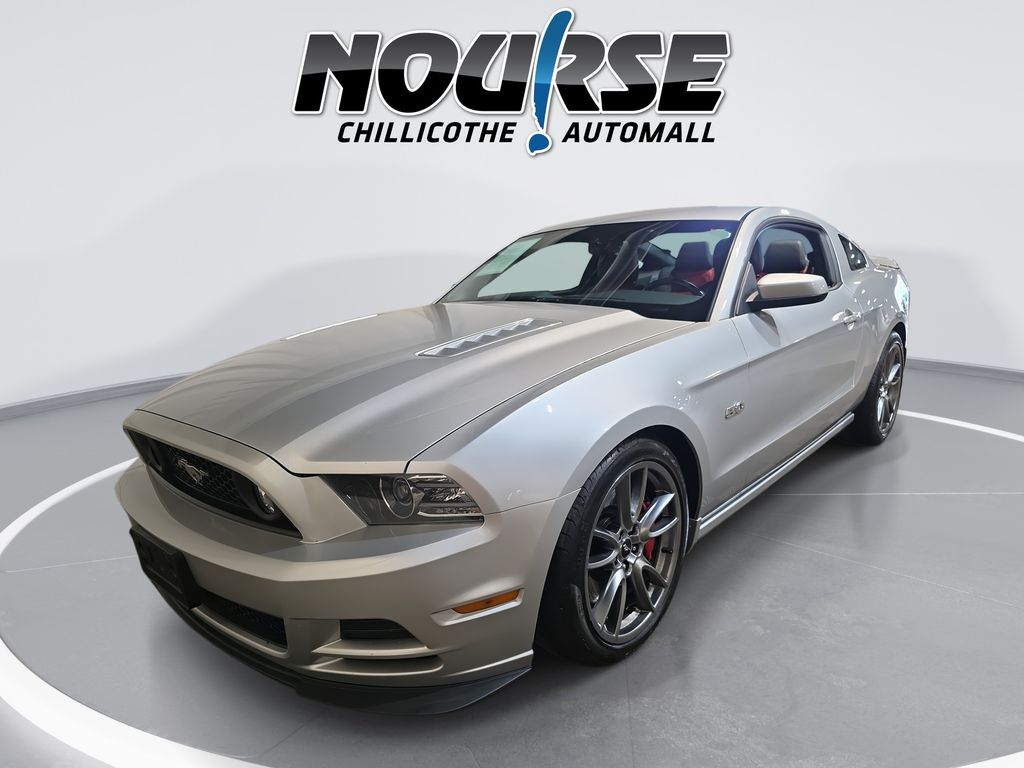 2014 Ford Mustang GT Premium's photo