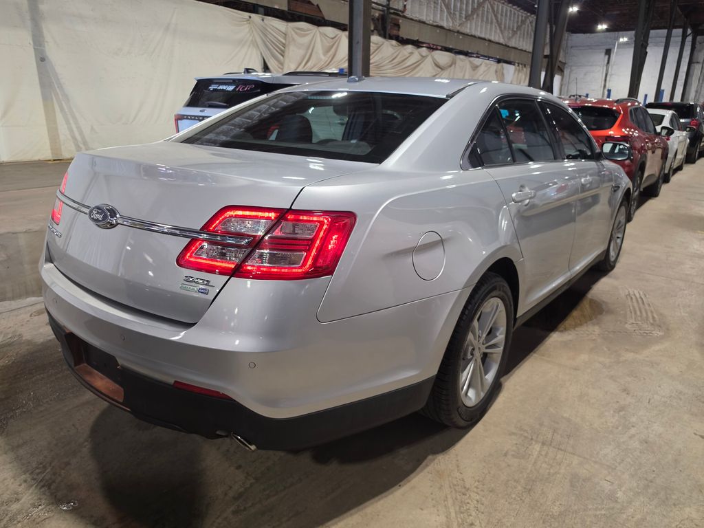 Used 2017 Ford Taurus SEL with VIN 1FAHP2H87HG109861 for sale in Chillicothe, OH