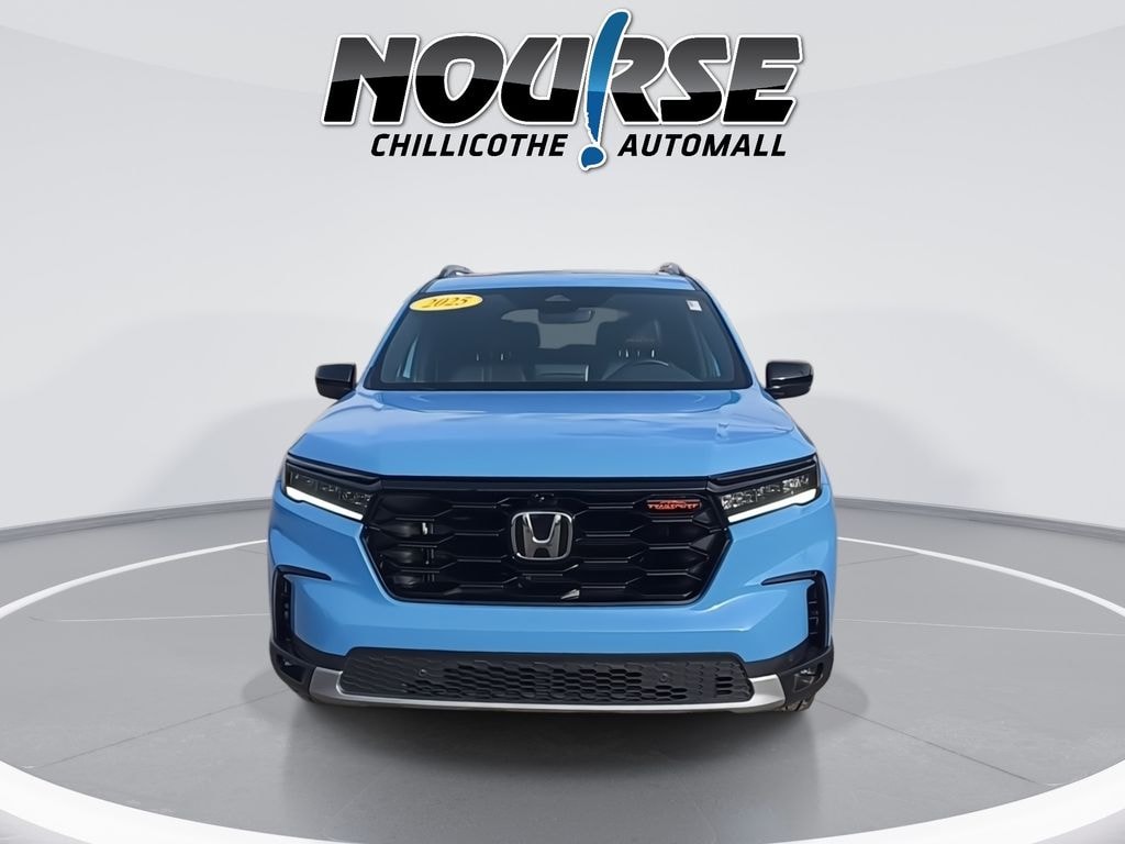 Certified 2025 Honda Pilot TrailSport SUV