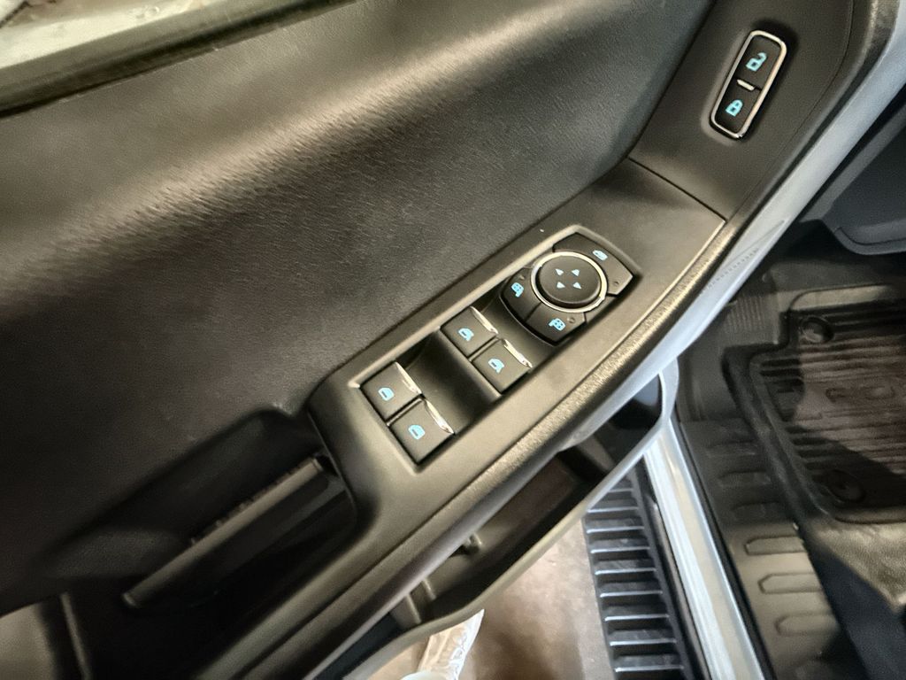 2026 Ford F-350 Super Duty XL - Photo 15