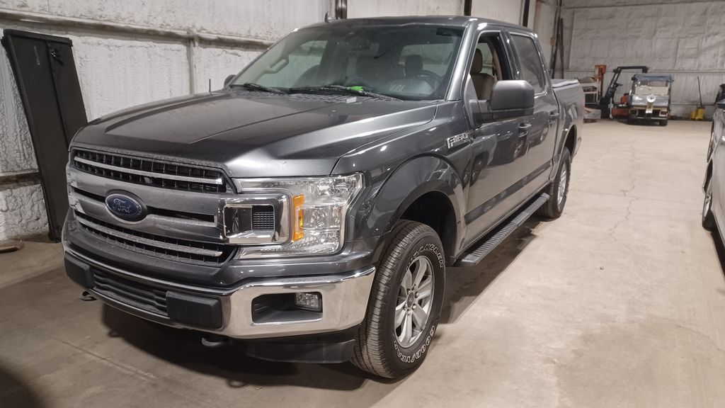 2020 Ford F-150 XLT's photo