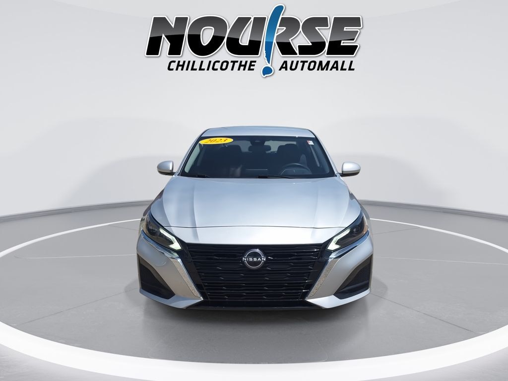 Used 2023 Nissan Altima 2.5 SV Sedan