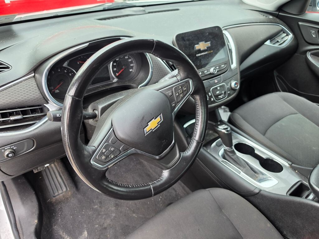 Used 2018 Chevrolet Malibu LT Sedan