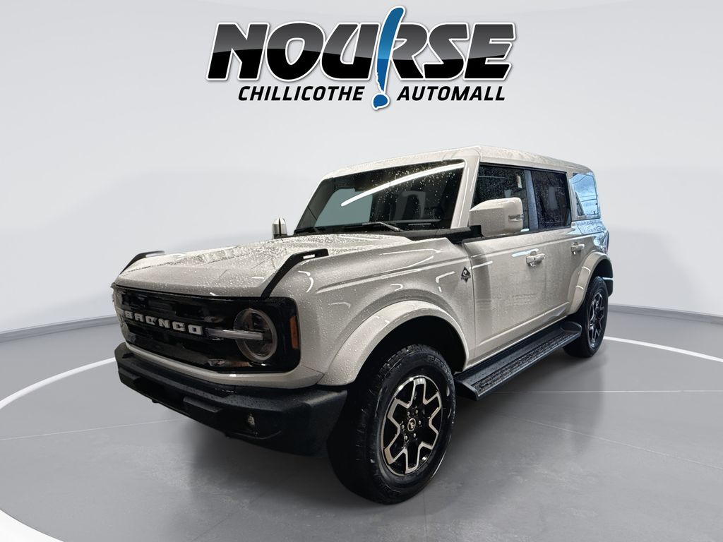 2025 Ford Bronco 4-Door Outer Banks's photo