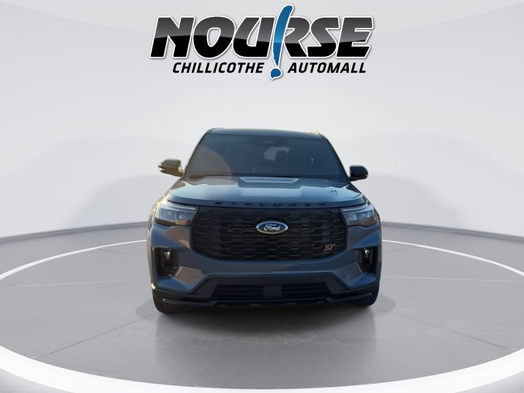 2026 Ford Explorer ST photo 2