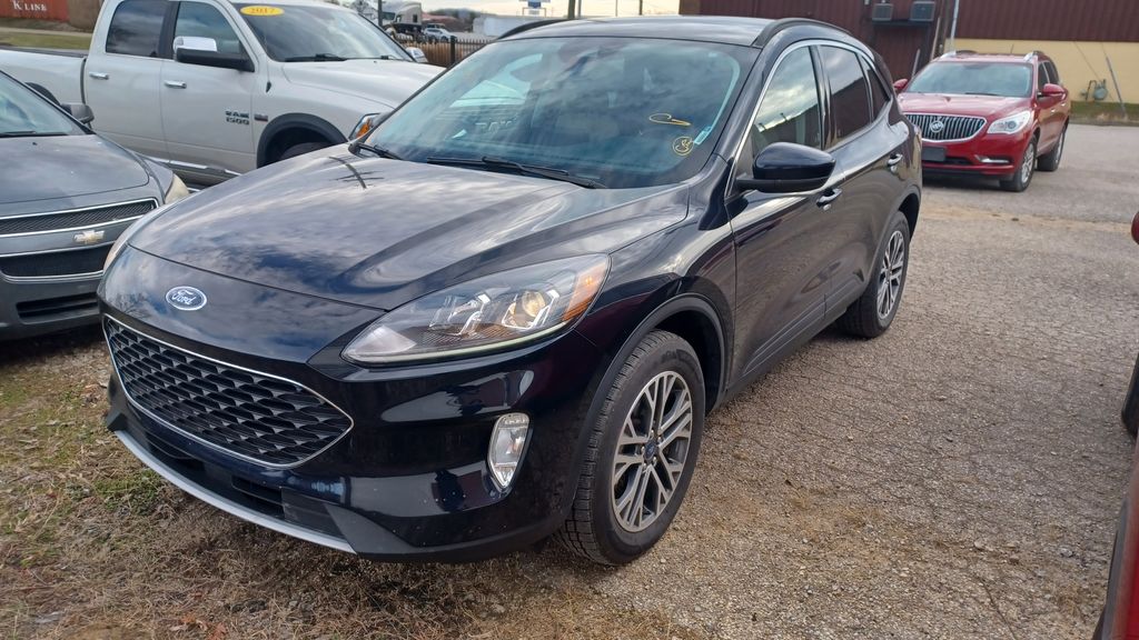 2021 Ford Escape SEL's photo