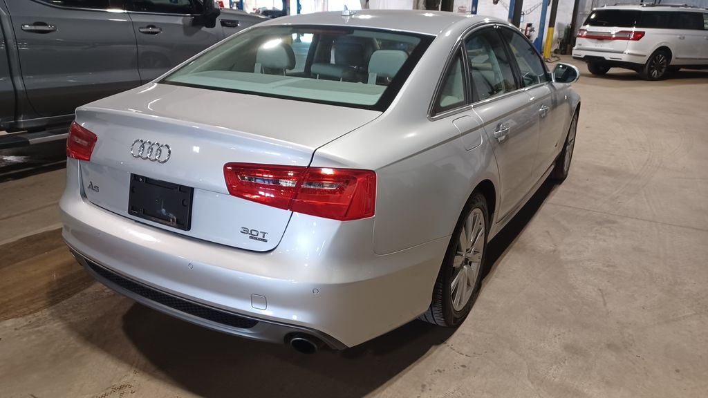2014 Audi A6 3.0T Prestige photo 3
