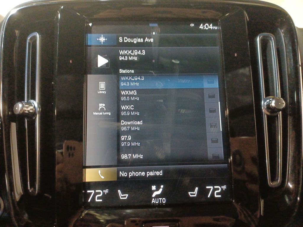 2022 Volvo XC40 R-Design - Photo 12