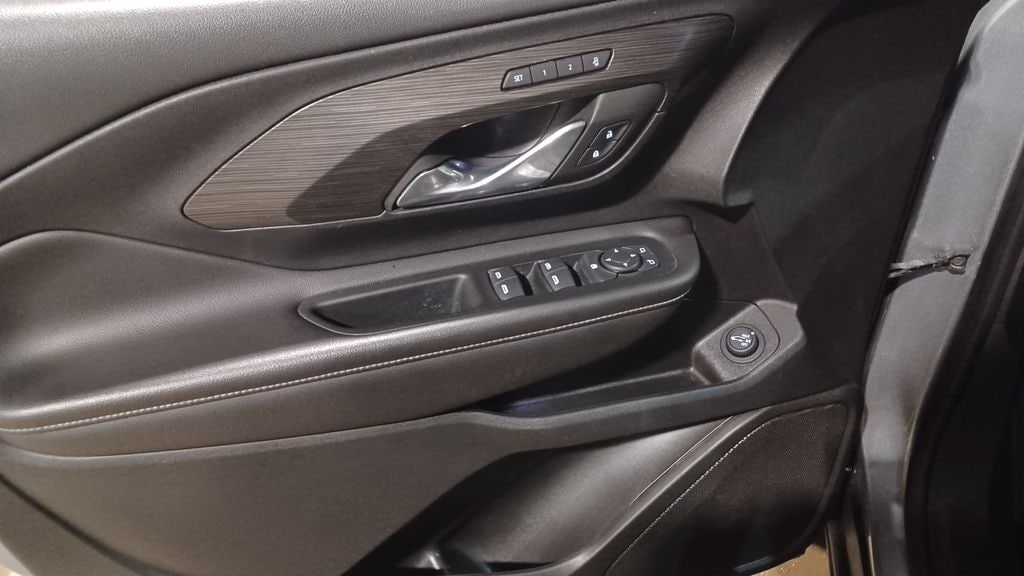 Used 2023 GMC Terrain SLT SUV