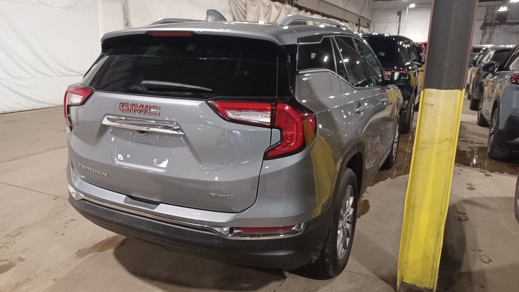 Used 2023 GMC Terrain SLT SUV
