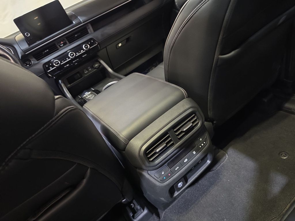 2024 Honda Pilot Elite - Photo 22