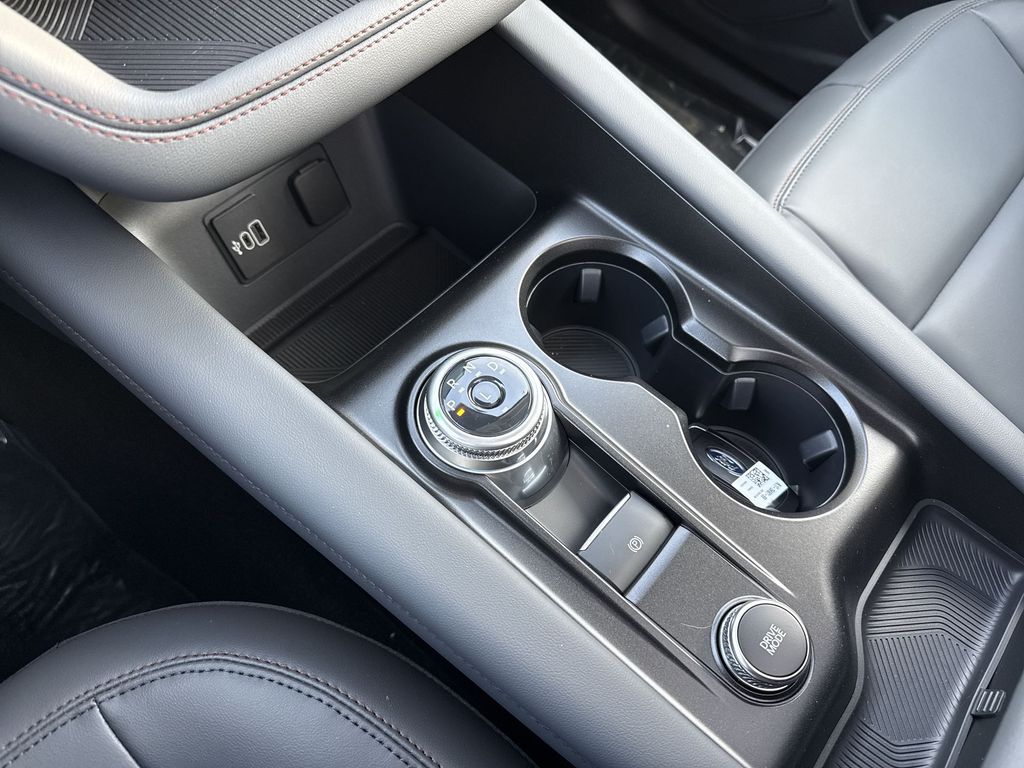 2026 Ford Explorer Active - Photo 22