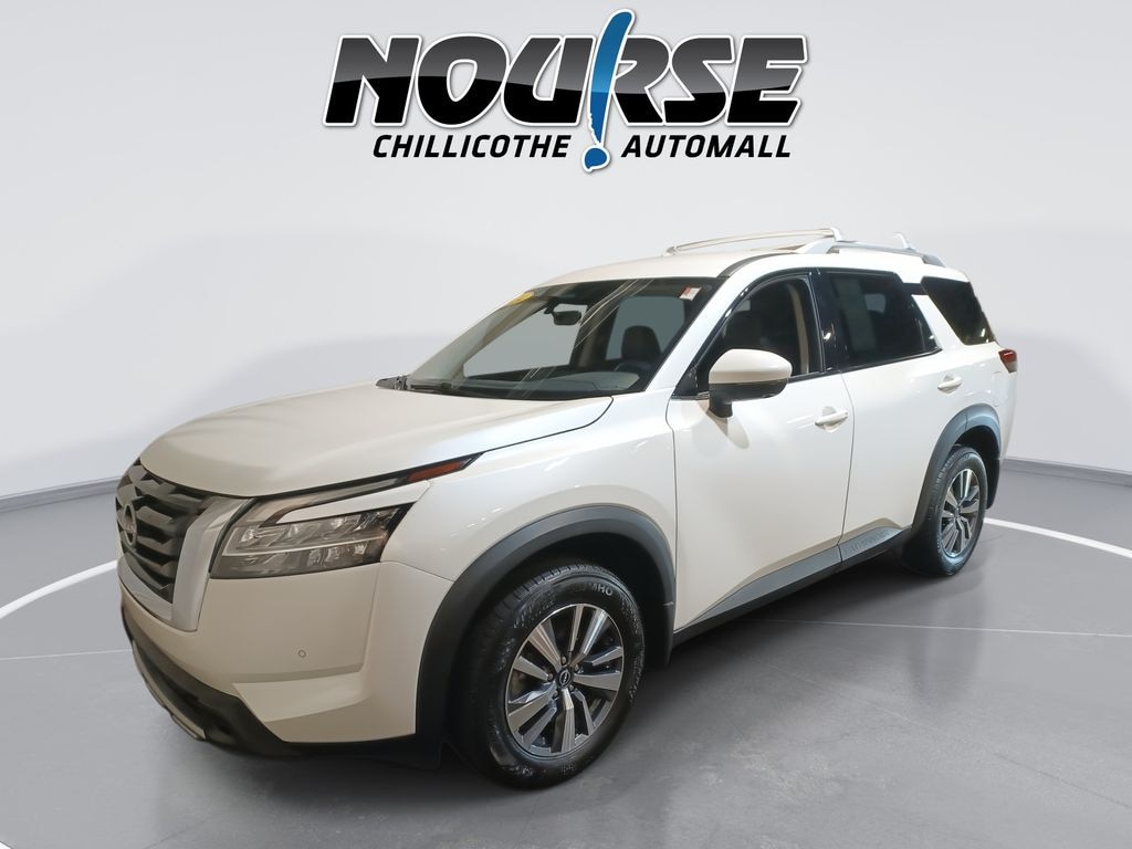 Used 2024 Nissan Pathfinder SL SUV