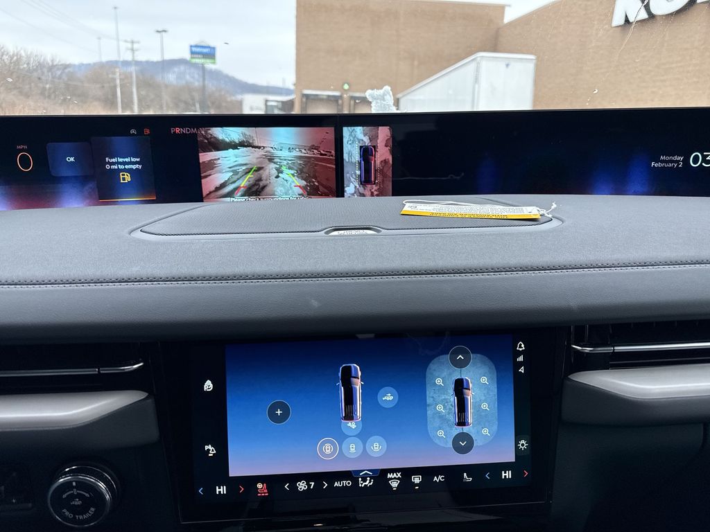 2025 Lincoln Navigator Reserve L - Photo 24