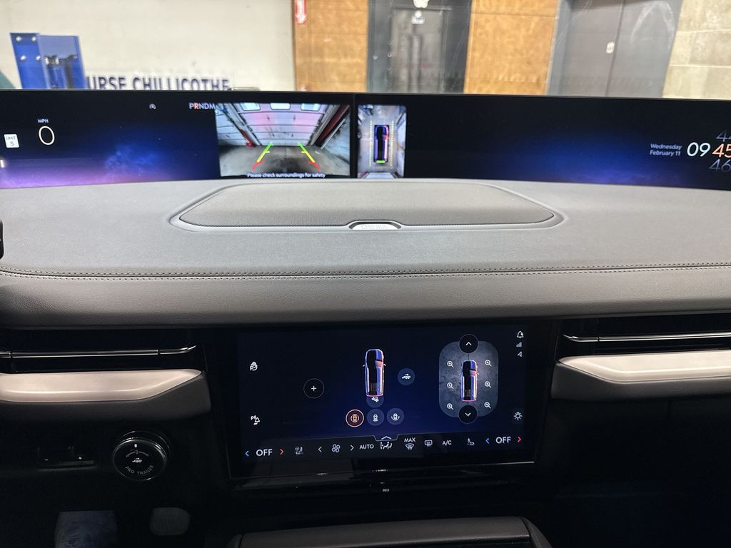 2026 Lincoln Navigator Reserve - Photo 24