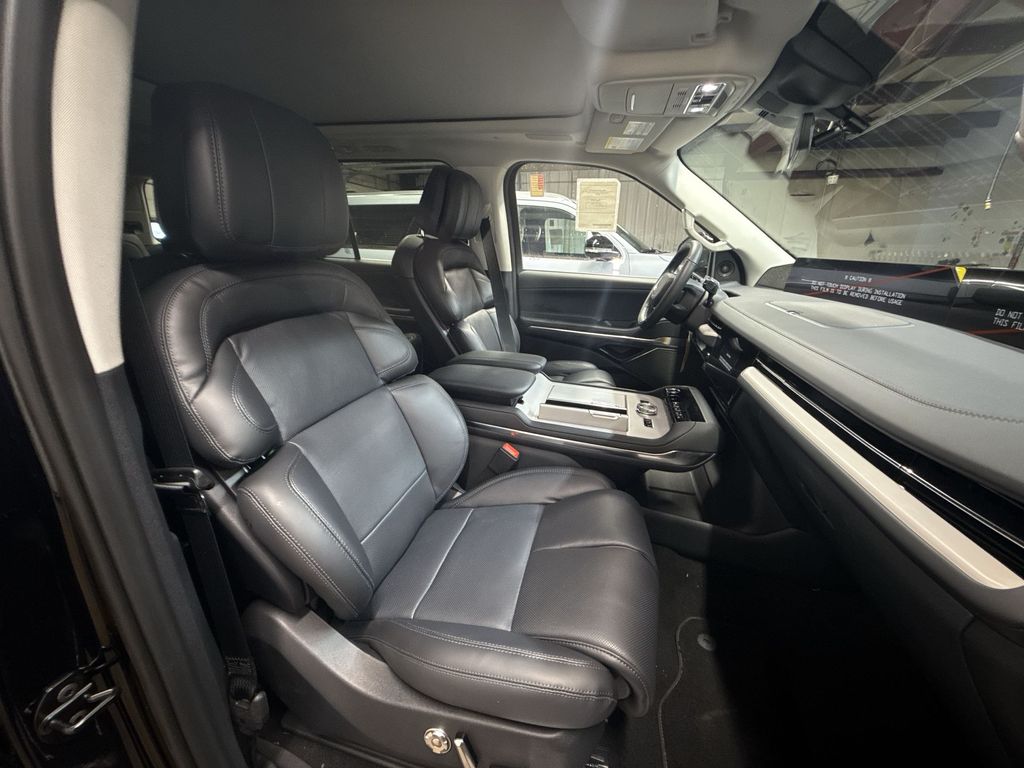 2026 Lincoln Navigator Reserve - Photo 27
