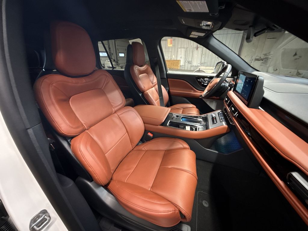 2026 Lincoln Aviator Reserve - Photo 27