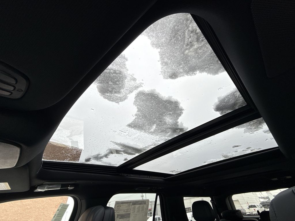 2025 Lincoln Navigator Reserve L - Photo 16