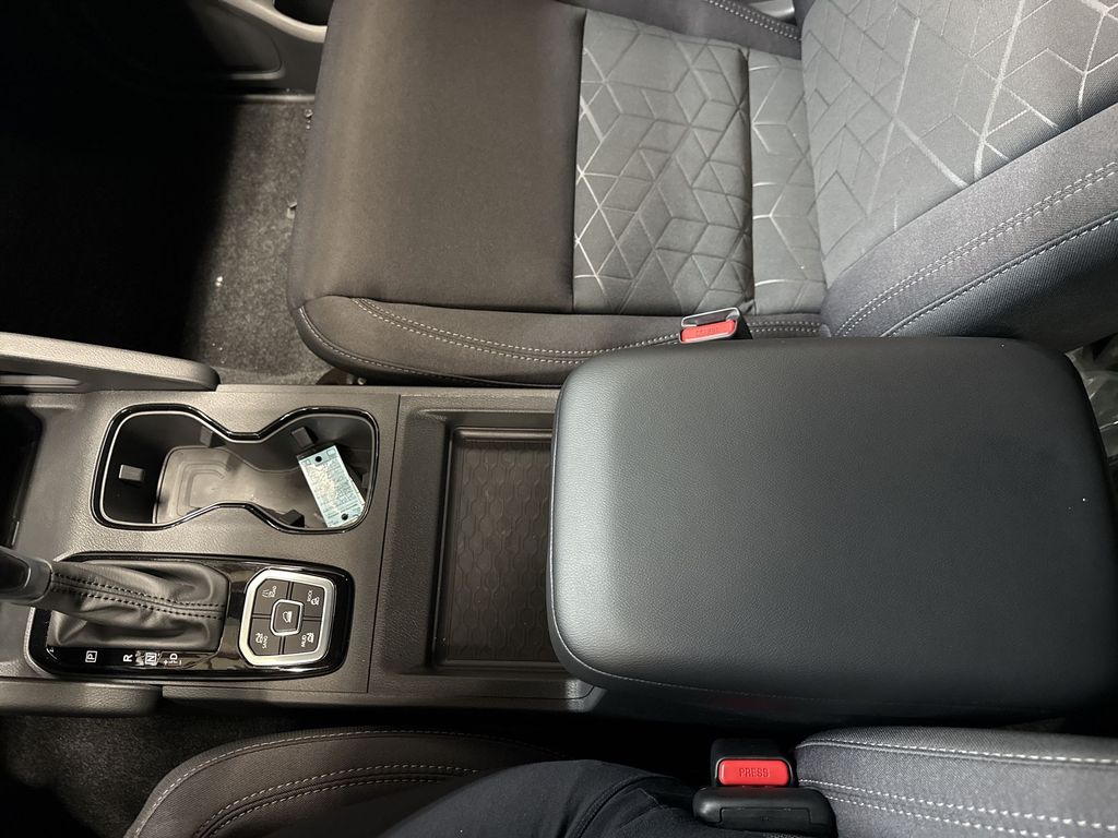 2026 Nissan Frontier SV - Photo 21