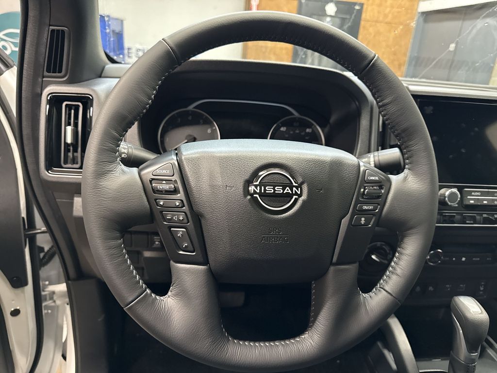 2026 Nissan Frontier SV - Photo 11