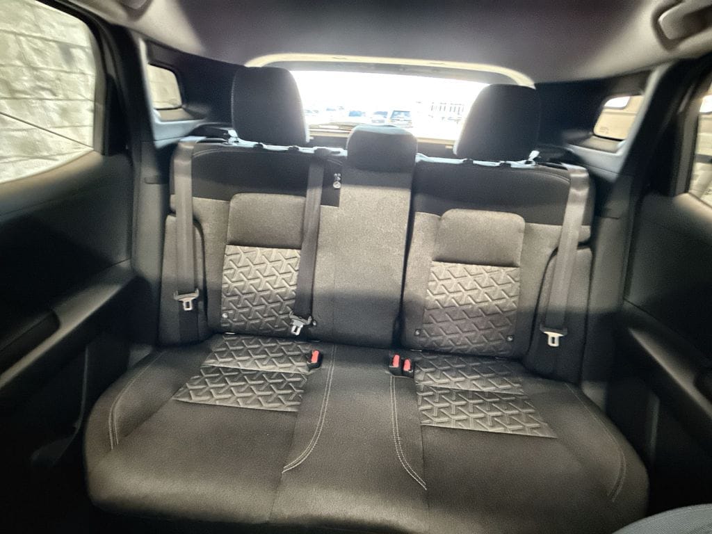 2025 Nissan Kicks SV AWD - Photo 24