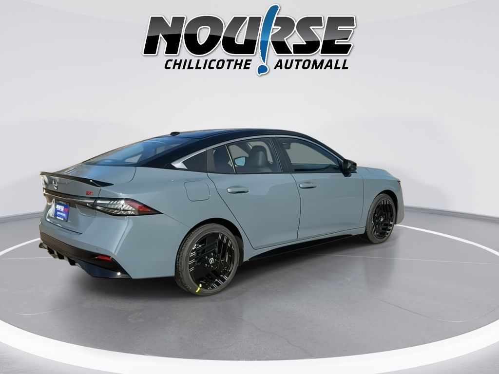 2026 Nissan Sentra SR - Photo 8