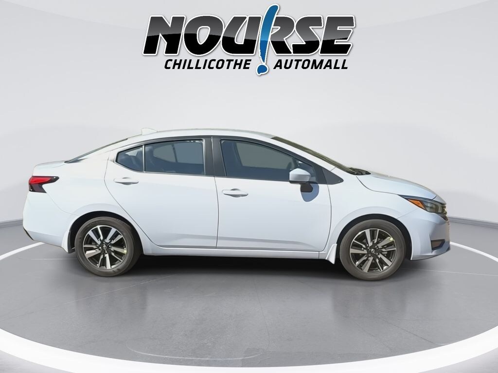 New 2025 Nissan Versa 1.6 SV Sedan