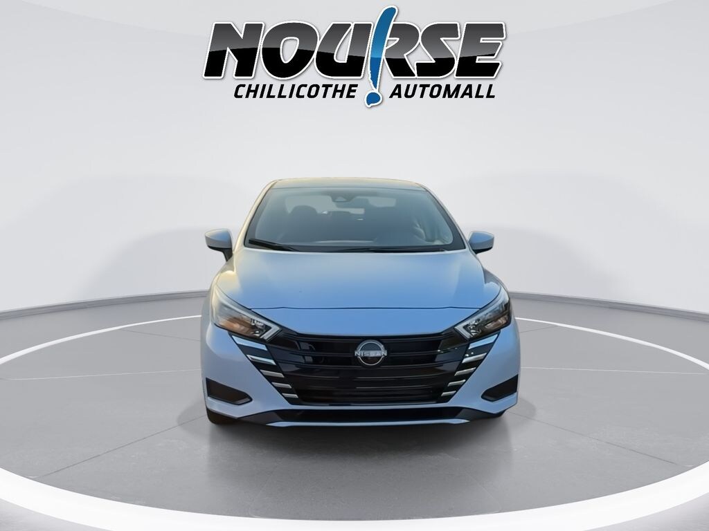 New 2025 Nissan Versa 1.6 SV Sedan