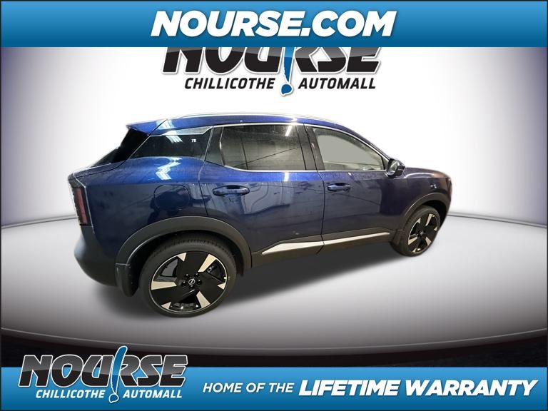 2025 Nissan Kicks SR photo 4