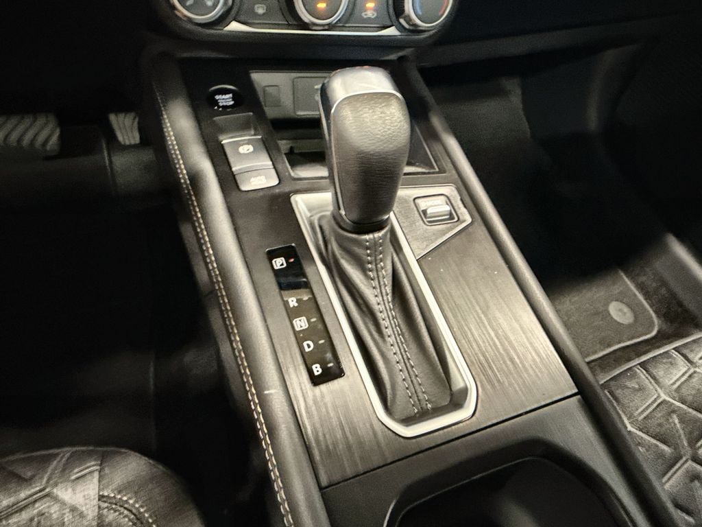 2025 Nissan Kicks SV AWD - Photo 21