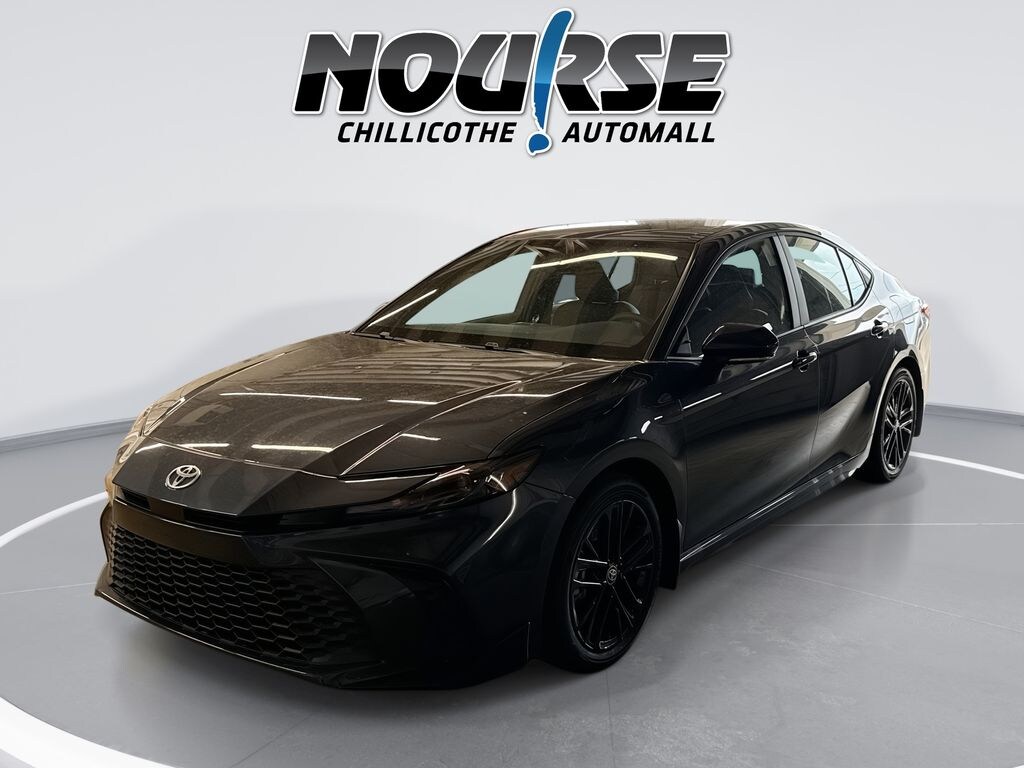 New 2026 Toyota Camry SE Sedan